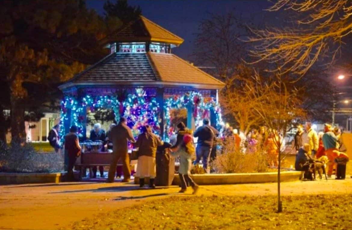 Victorian Christmas in Leavenworth Park at night